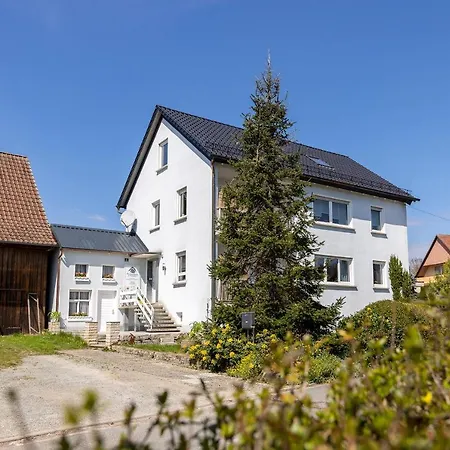 Grosses Mit Garten Fuer Familie & Gruppen Bis 13 Personen 度假居 *