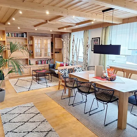 Grosses Mit Garten Fuer Familie & Gruppen Bis 13 Personen 度假居 *